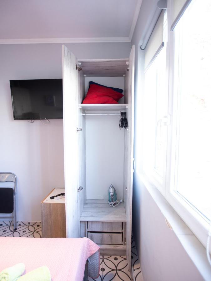 Modiano Studios Center-Your Urban Stay 테살로니키 외부 사진